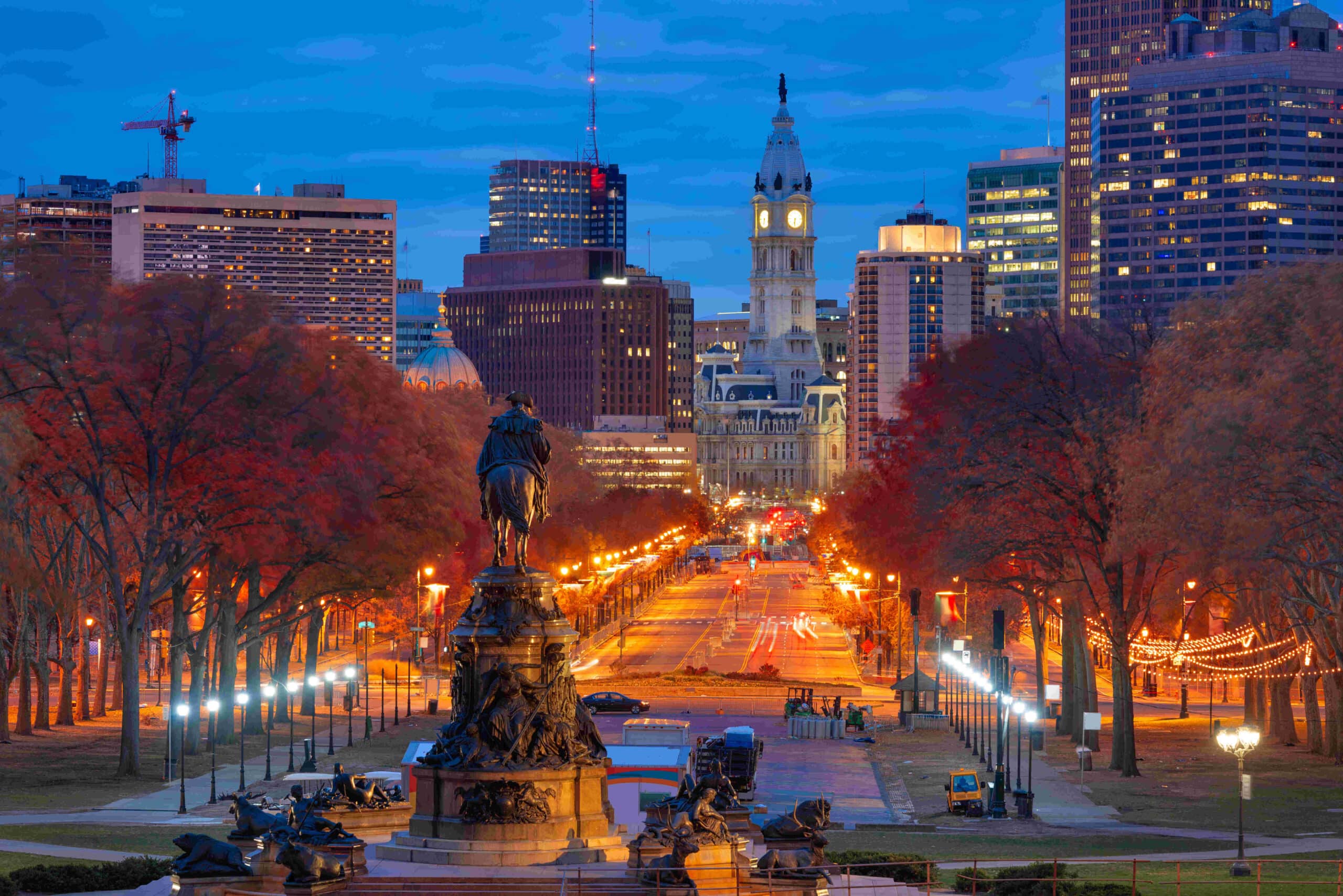 Philadelphia skyline at dusk